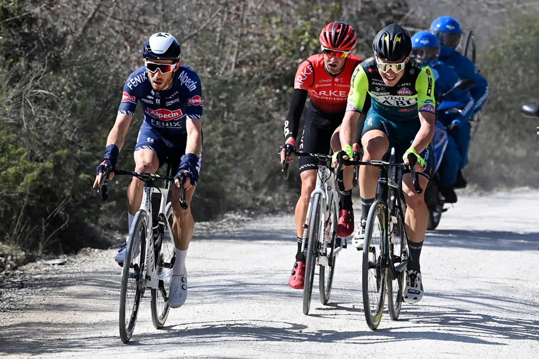 06 March 2021, Italy, Siena: (L-R) Germany's Philipp Walsleben of Team Alpecin-Fenix, France's Kevin Ledanois of Team Arkea Samsic and Italy's Simone Bevilacqua of Team Vini Zabu in action during the UCI World Tour "Strade Bianche" men's cycling race, 184km in Siena. Photo: Dirk Waem/BELGA/dpa