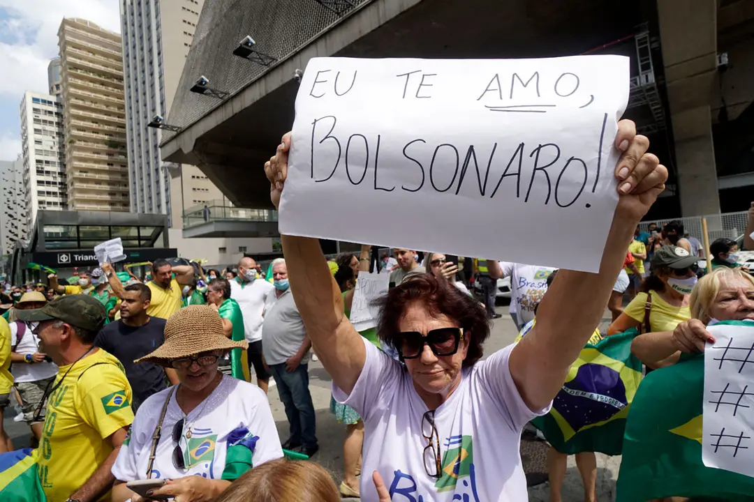 14 March 2021, Brazil, Sao Paulo: People take part in a protest at Paulista Avenue against the coronavirus (COVID-19) restrictions. Photo: Cris Faga/ZUMA Wire/dpa