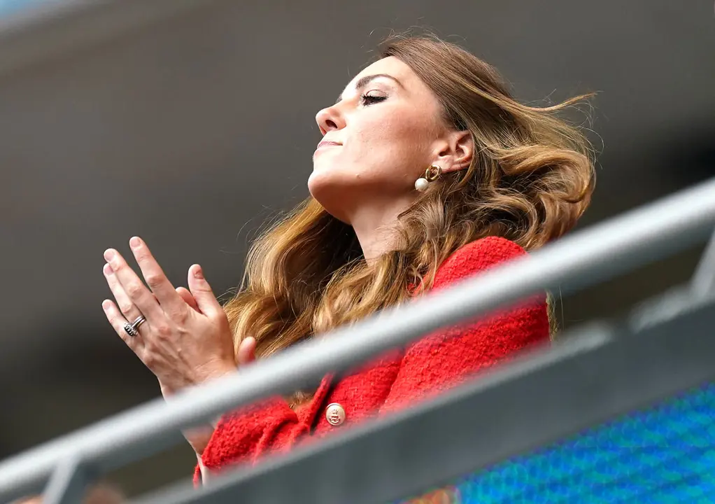 29 June 2021, United Kingdom, London: Kate, Duchess of Cambridge (L) in the stands prior to the start of the UEFA EURO 2020 round of 16 soccer match between England and Germany at Wembley Stadium. Photo: Mike Egerton/PA Wire/dpa