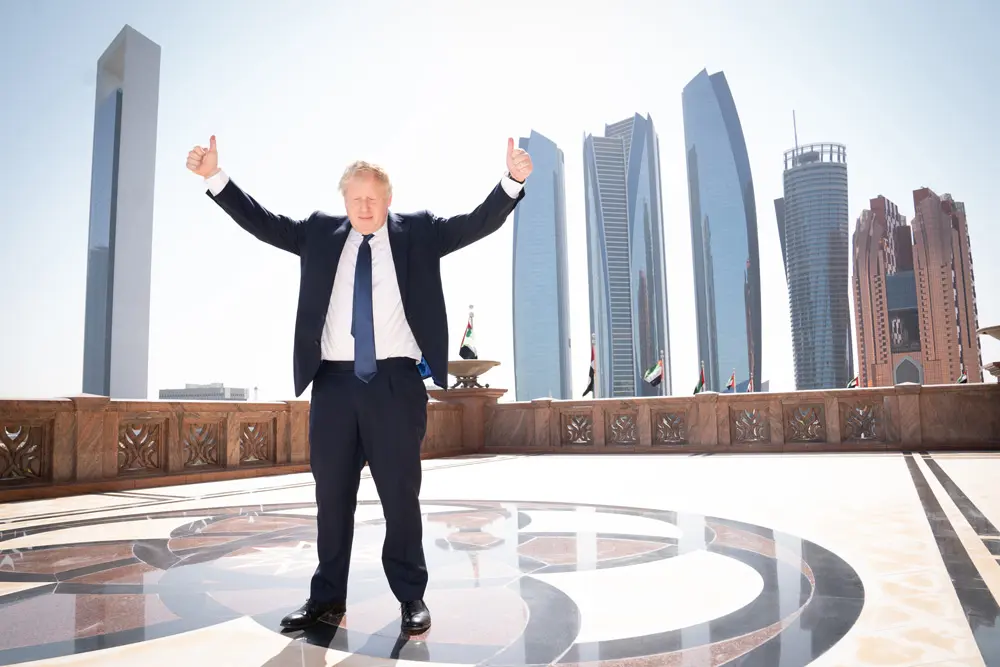 16 March 2022, United Arab Emirates, Abu Dhabi: UK Prime Minister Boris Johnson arrives for a media interview at the Emirates Palace hotel in Abu Dhabi during his visit to the United Arab Emirates. Johnson will hold meetings with UAE's Crown Prince Sheikh Mohammed bin Zayed in Abu Dhabi, and Saudi Crown Prince Mohammed bin Salman in Riyadh, where he hopes to strengthen ties with the nations to tackle Russian President Vladimir Putin. Photo: Stefan Rousseau/PA Wire/dpa.