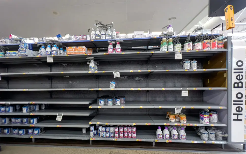18 May 2022, US, Emporia: Empty shelves at Walmart denoting the lack of baby formula supplies, Walmart limited the number of units per child for each customer to 5 a day. Photo: Mark Reinstein/ZUMA Press Wire/dpa.