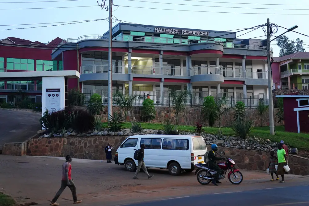 14 June 2022, Rwanda, Kigali: A view of the Hallmark Residences Hotel in Kigali, where migrants from the UK are expected to be taken when they arrive. UK Foreign Secretary Liz Truss said on Tuesday that the first flight to Rwanda to deport migrants who could not be granted asylum in the UK would take place, no matter how few people were on board. Photo: Victoria Jones/PA Wire/dpa.