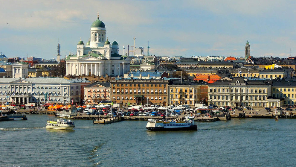 Helsinki cathedral harbour