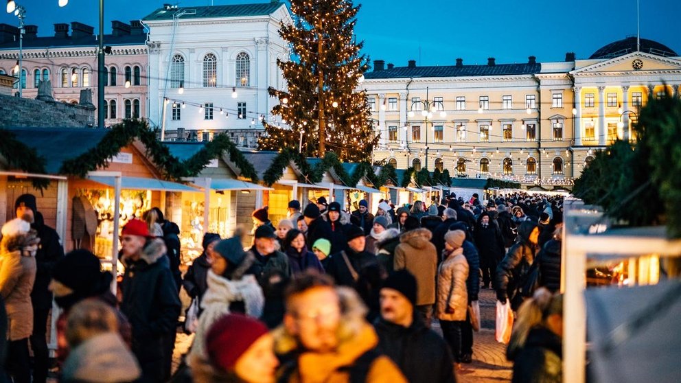 Christmas-market-by-City-of-Helsinki