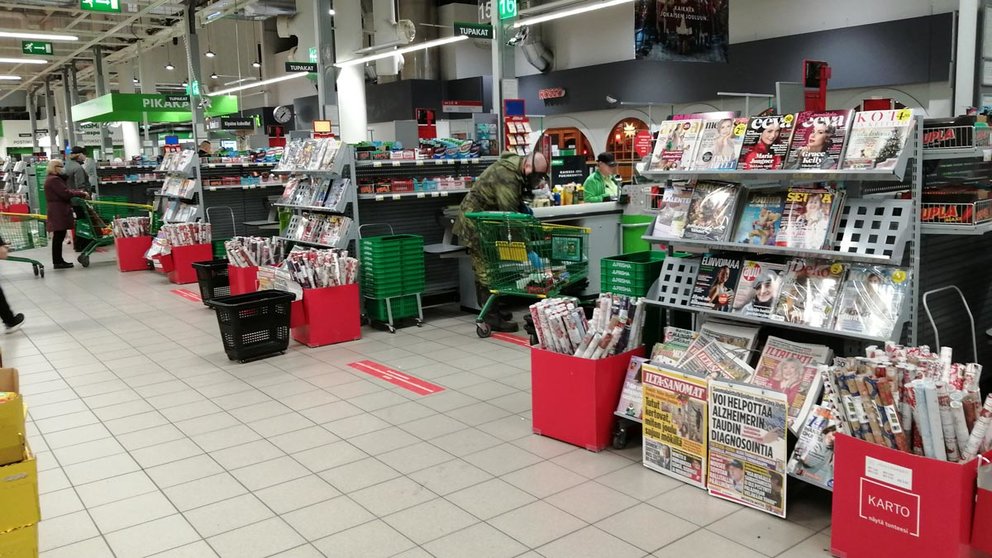Shop-Prisma-supermarket-by-Foreigner.fi