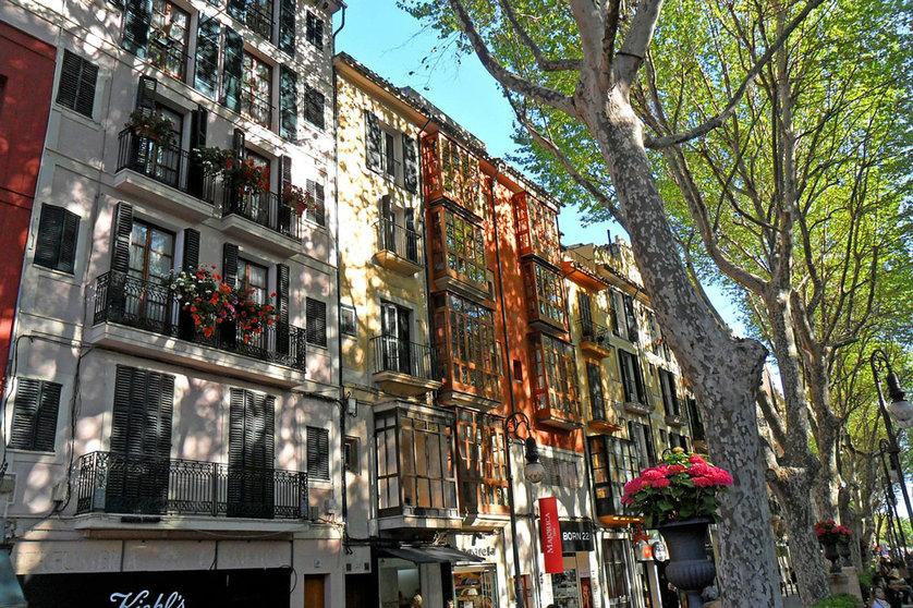 Apartment buildings in Mallorca. Photo: Pixabay.