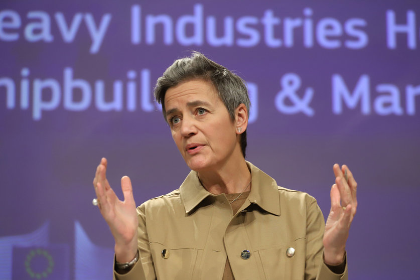13 January 2022, Belgium, Brussels: EU Commissioner responsible for a Europe fit for the Digital Age Margrethe Vestager speaks during a press conference at the European Commission headquarters. The EU's competition regulator blocked the takeover of the South Korean shipbuilder Daewoo (DSME) by its competitor Hyundai Heavy Industries (HHIH). Photo: Valeria Mongelli/ZUMA Press Wire/dpa
