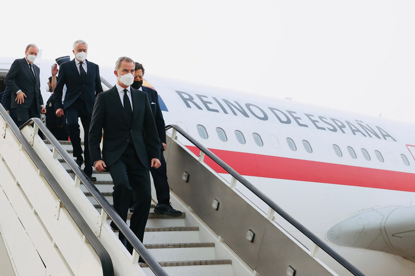The King of Spain Felipe VI upon his arrival at Abu Dhabi Presidential Airport. Photo: Casa Real.