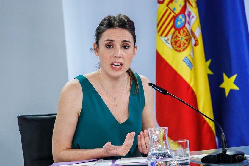 17 May 2022, Spain, Madrid: The Spanish Minister of Equality Irene Montero speaks during a press conference after a meeting of the Council of Ministers. Photo: Alejandro Martínez Vélez/EUROPA PRESS/dpa.