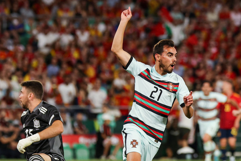 02 June 2022, Spain, Seville: Portugal's Ricardo Horta celebrates scoring his side's first goal during the UEFA Nations League group B soccer match between Spain and Portugal at Estadio Benito Villamarin. Photo: Jose Luis Contreras/DAX via ZUMA Press Wire/dpa.