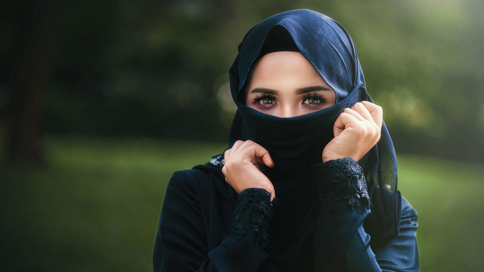 Woman arab face