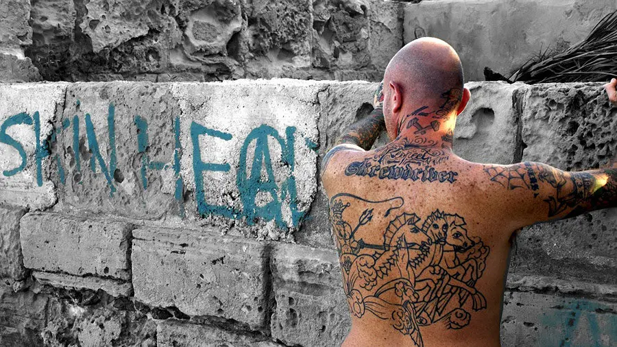 Skinhead by Nick Gibbs / Pixabay.