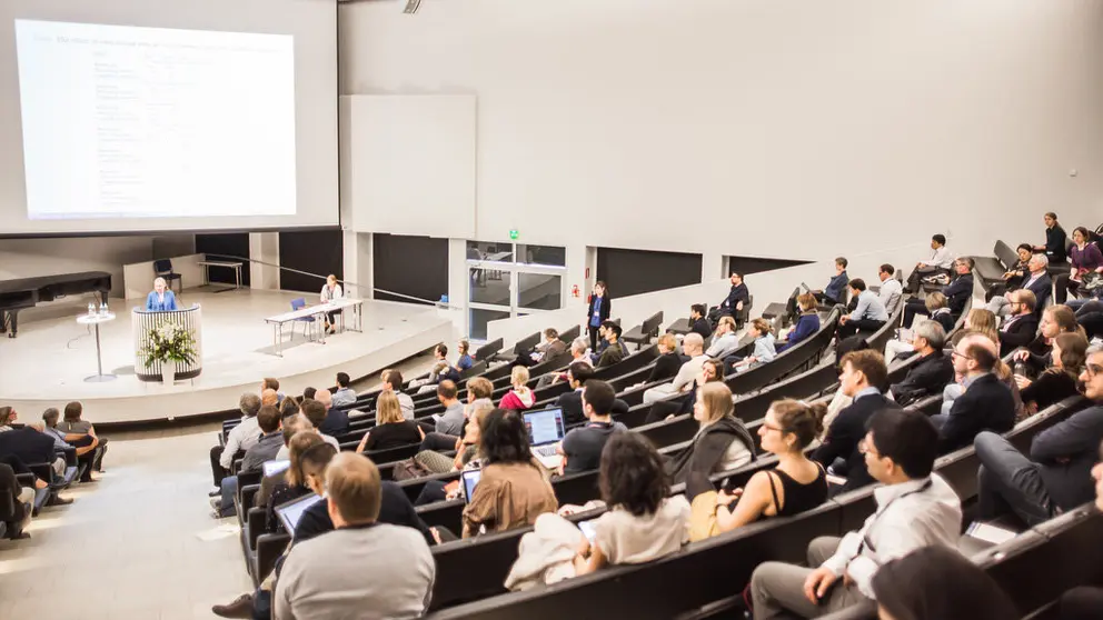 University-Tampere-Conference-Auditorium-by-Laura_Vanzo-Visit-Tampere