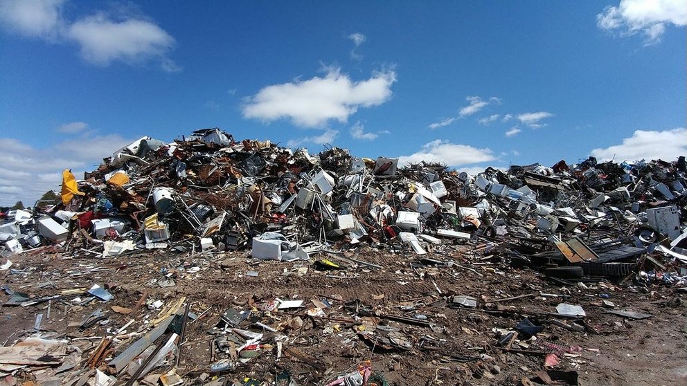 Waste-garbage-rubbish-climate