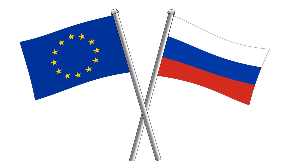 Russia-EU-flags