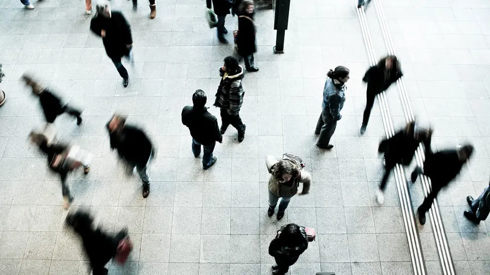 People-pedestrians-walk