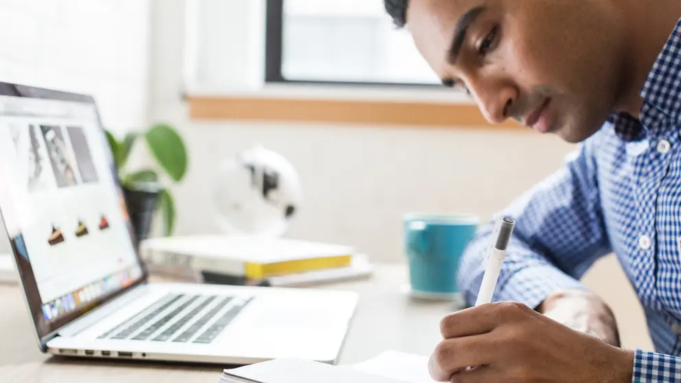 Man-computer-write-type-work-study