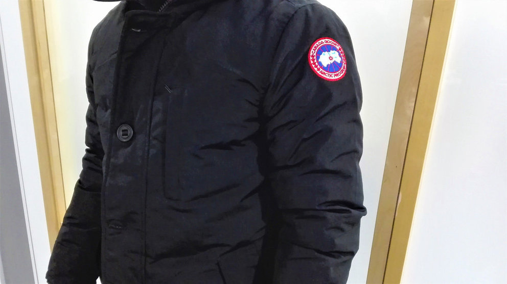 Canada-Goose-jacket-by-Foreigner.fi