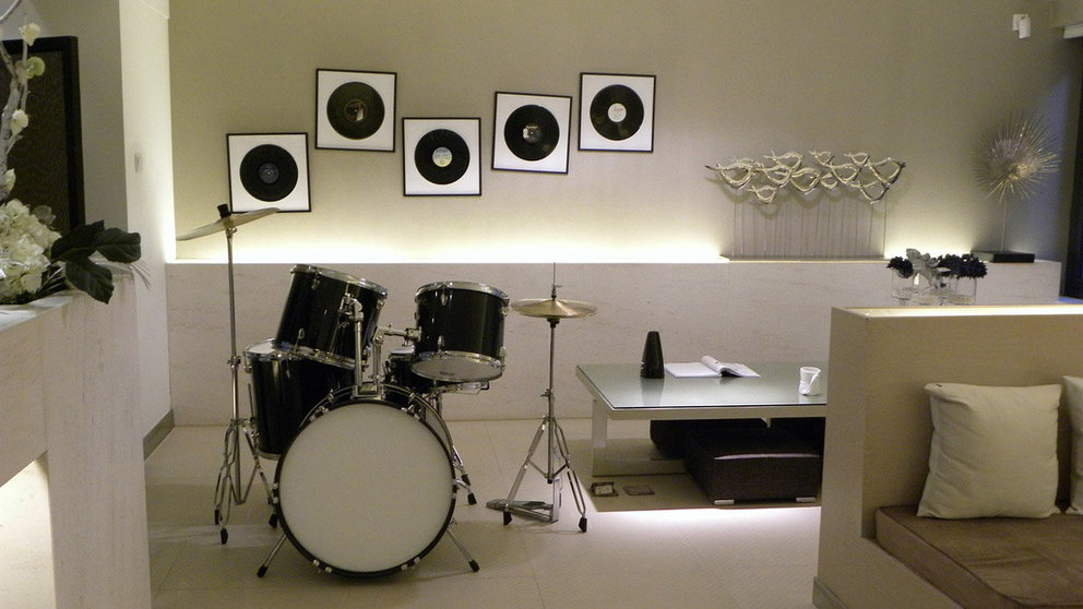 Drums-music-home