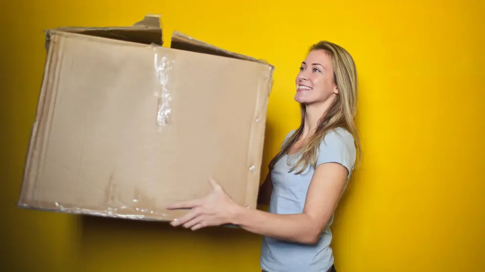 Woman-blonde-cardboard-paperboard-box