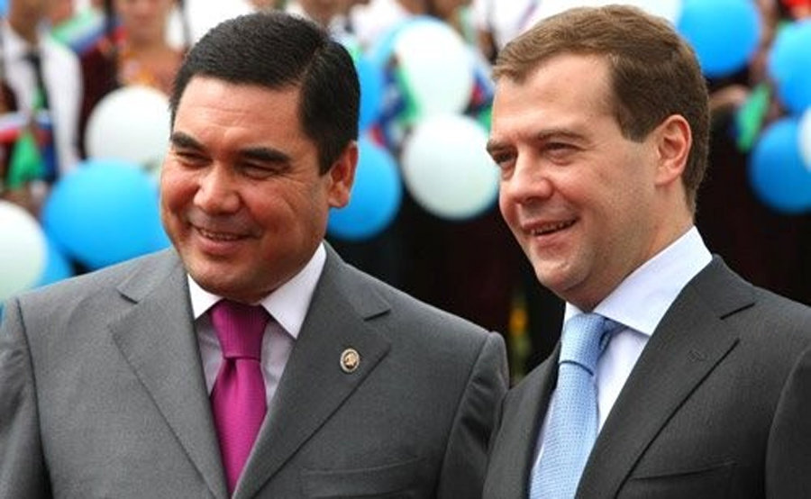 File photo showing Dimitry Medvedev (R), a close ally to Russian President Vladimir Putin who served as president between 2008 and 2012, with President of Turkmenistan Gurbanguly Berdymukhammedov. Photo: Archive of the President of Russia.