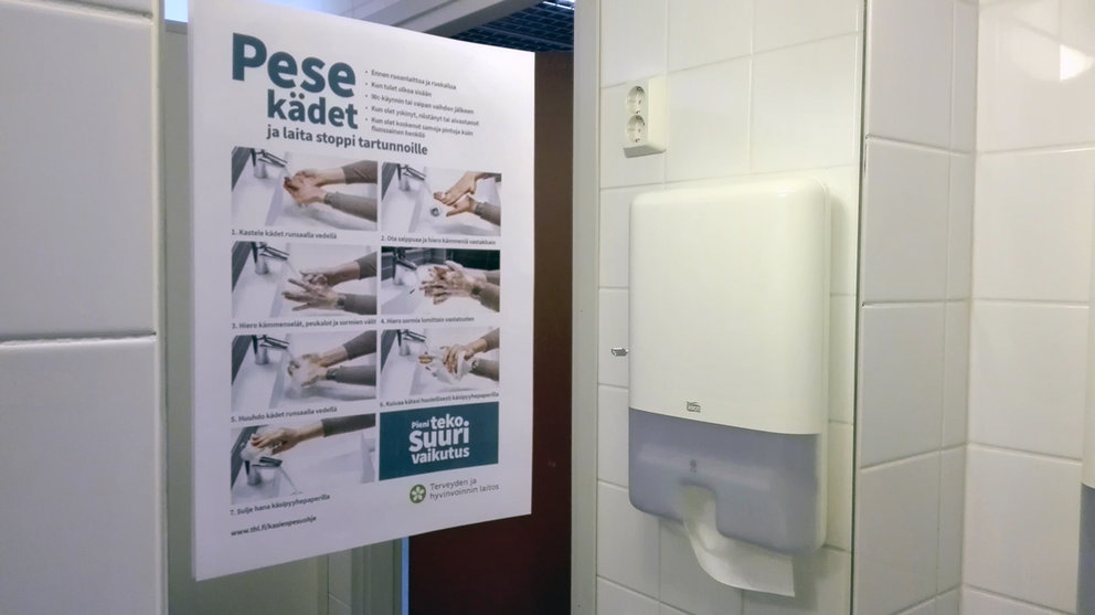 Wash-hands-pese-kadet-sign-bathroom