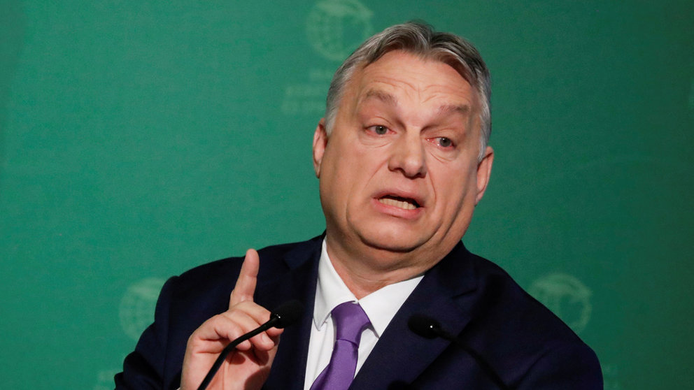 Hungarian Prime Minister Viktor Orban speaks during a business conference in Budapest, Hungary, March 10, 2020. REUTERS/Bernadett Szabo/File Photo