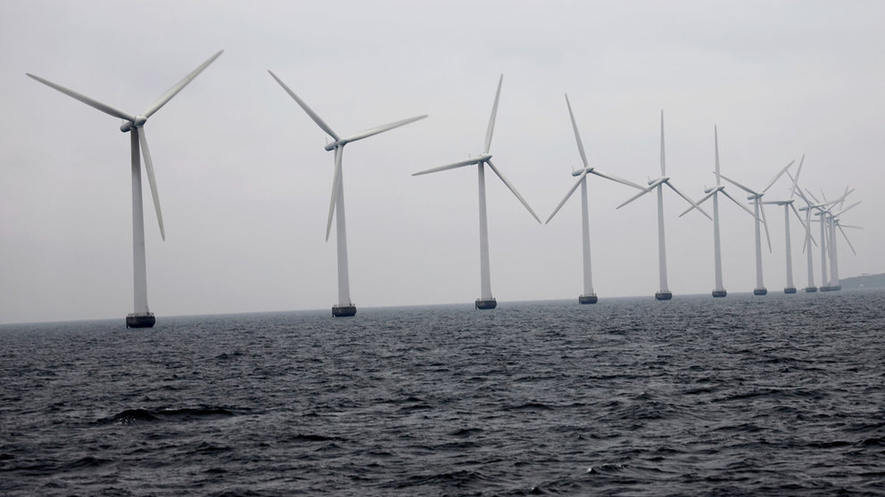 Middelgrunden offshore wind farm is pictured outside Copenhagen, Denmark November 27, 2019. Picture taken November 27, 2019. REUTERS/Andreas Mortensen