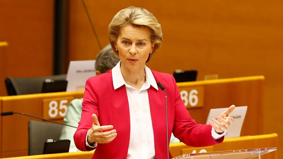 European Commission President Ursula von der Leyen addresses the Plenary of the European Parliament on a new proposal for the EU&#39;s joint 2021-27 budget and an accompanying Recovery Instrument to kickstart economic activity in the bloc ravaged by the coronavirus disease (COVID-19) outbreak, in Brussels, Belgium, May 27, 2020. REUTERS/Johanna Geron