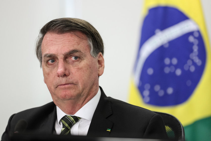 Brazil&#39;s President Jair Bolsonaro attends a cabinet meeting. Brazilian President Jair Bolsonaro wants football competitions to be back again soon despite the rising number of Coronavirus cases in the country. Photo: Marcos Correa/Palacio Planalto/dpa