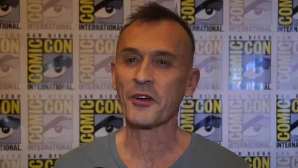 Robert Knepper