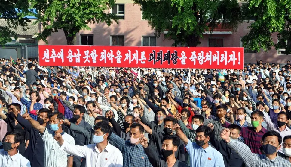 FILED - North Korean workers and trade union members rally on June 8 to denounce South Korean authorities and North Korean defectors for what they say are anti-North Korean acts. North Korea blew up an inter-Korean liaison office in its border city of Kaesong, a possible further act of protest, a spokesperson for South Korea&#39;s Unification Ministry said on Tuesday. Photo: -/YNA/dpa