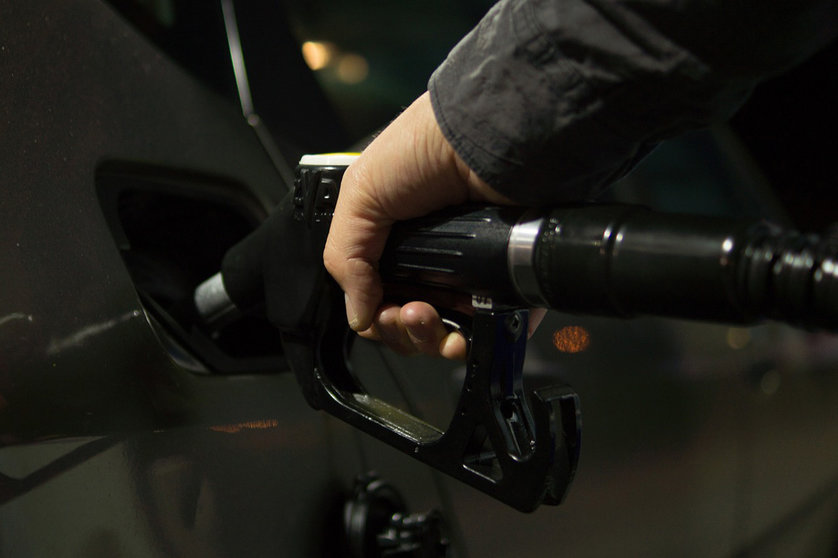 Petrol-gasoline-fuel-tank-diesel
