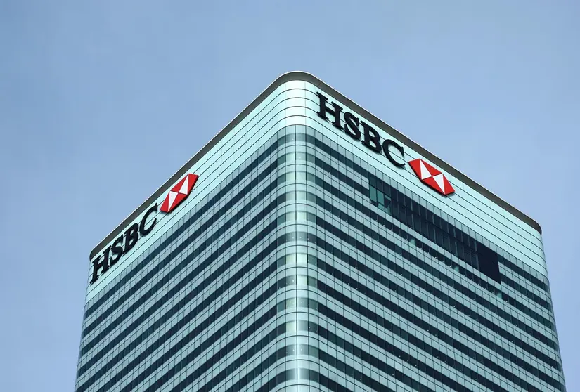 England, London: A general view of HSBC Tower the international headquarters of the bank HSBC (Hong Kong & Shanghai Banking Corporation Holdings PLC) in the financial district Canary Wharf. Banking giant HSBC on Monday reported a 69-per-cent drop in profit after tax for the first half of the year. Photo: Jens Kalaene/dpa.