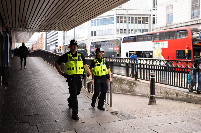 08 September 2020, England, Birmingham: Police officers patrol in Birmingham city centre days after a lone knifeman carried out a stabbing spree which saw one dead and several injured. Photo: Jacob King/dpa.