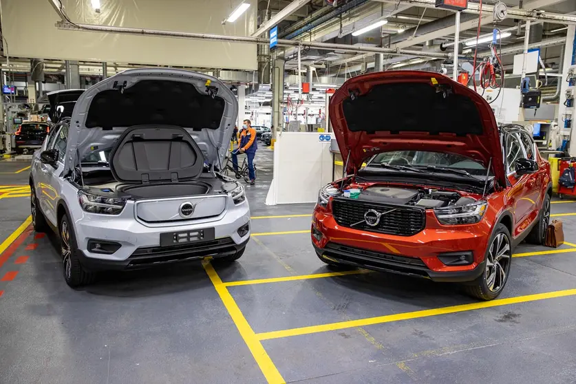 01 October 2020, Belgium, Gent: Volvo full-electric cars are displayed at the Volvo Car plant of the electric vehicles. Photo: Kurt Desplenter/dpa.