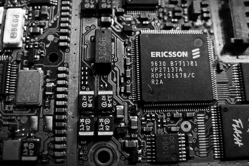 Ericsson-circuit-by-Pixabay