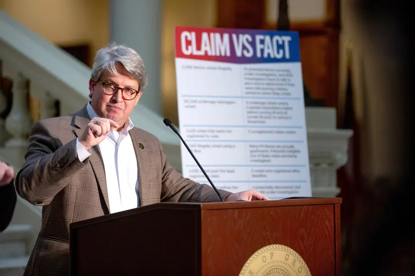 04 January 2021, US, Atlanta: Gabriel Sterling, the voting systems implementation manager for the Georgia Secretary of State's office speaks during a press conference held at the Georgia State Capitol, in response to claims made by US President Donald Trump during an hour-long recorded phone call with Georgia's Secretary of State Brad Raffensperger, during which the president pressured Raffensperger to find votes in order to change the outcome of Georgia's election which resulted in President-Elect Joe Biden winning the state. Photo: Steve Schaefer/TNS via ZUMA Wire/dpa