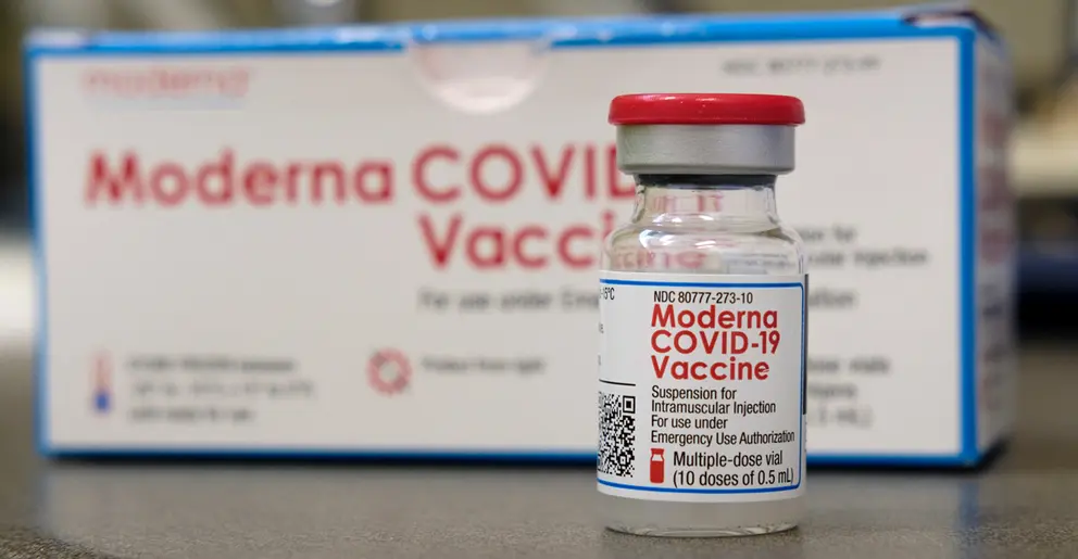 05 January 2021, US, Rock Island: A Moderna Covid-19 vaccine vile is pictured at the Rock Island Health Department. Photo: Jack Kurtz/ZUMA Wire/dpa