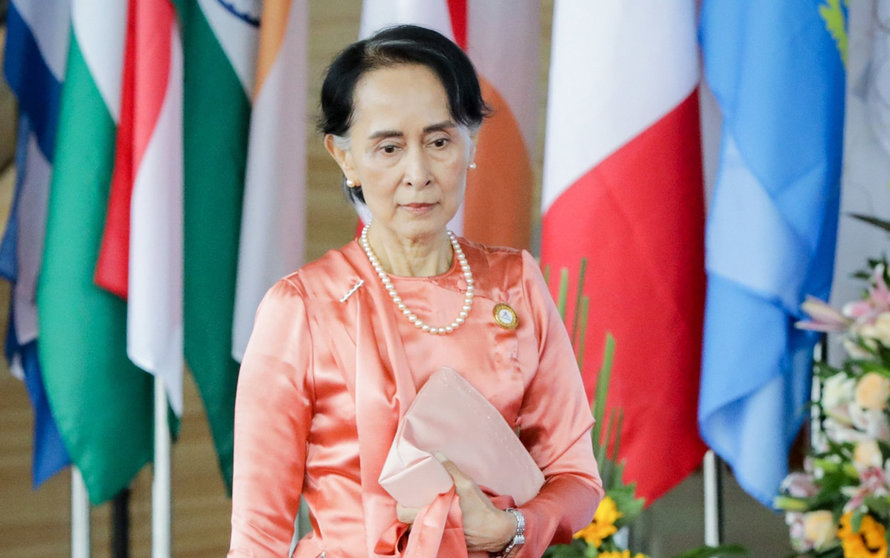 FILED - 20 November 2017, Myanmar, Naypyidaw: Aung San Suu Kyi, Myanmar's head of government, arrives at the 13th Asia-Europe Meeting. Myanmar's de facto head of government Aung San Suu Kyi and other senior politicians in the country have been detained by the military, according to her party. Myanmar's military has declared a state of emergency for a year and installed a former general as president, the military-owned Myawaddy television station announced on Monday. Photo: Kay Nietfeld/dpa