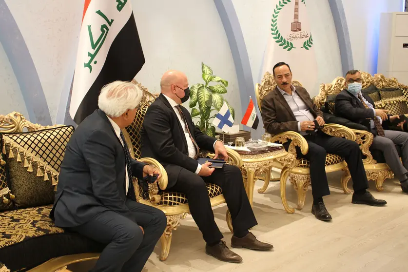 Ambassador Vesa Häkkinen (in the middle) met with the new Honorary Consul of Finland in Mosul Nouri Al-Mosawi (left) and Governor Najm Al-Jubouri of the Governorate of Ninewa. Photo: Maija Miettinen-Timko