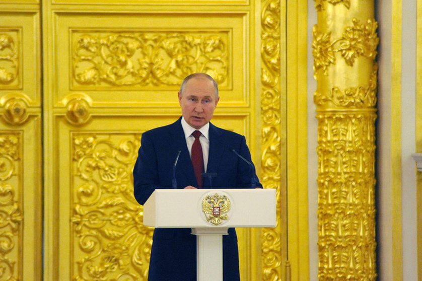 HANDOUT - Russian President Vladimir Putin speaks during a ceremony to receive credentials from ambassadors of 23 foreign countries at the Alexander Hall of the Grand Kremlin Palace on May 18. The White House and the Kremlin confirmed on Tuesday that US President Joe Biden and Putin will meet on June 16 in Geneva for a summit. Photo: -/Kremlin/dpa - ATTENTION: editorial use only and only if the credit mentioned above is referenced in full