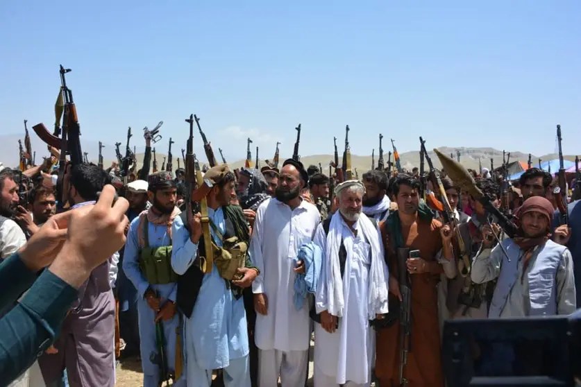 Public uprising forces in Nangarhar (Afghanistan). Photo: Twitter/@FawadAman2/Ministry of Defence.