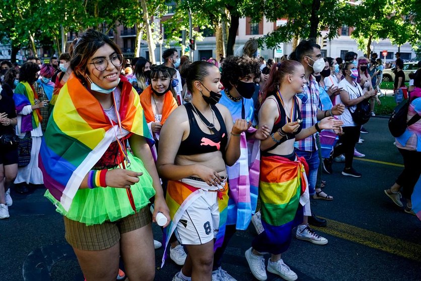 28 June 2021, Spain, Madrid: People take part in the LGBT Pride parade as they demand equal rights and treatment around the world. Photo: A. Pérez Meca/EUROPA PRESS/dpa