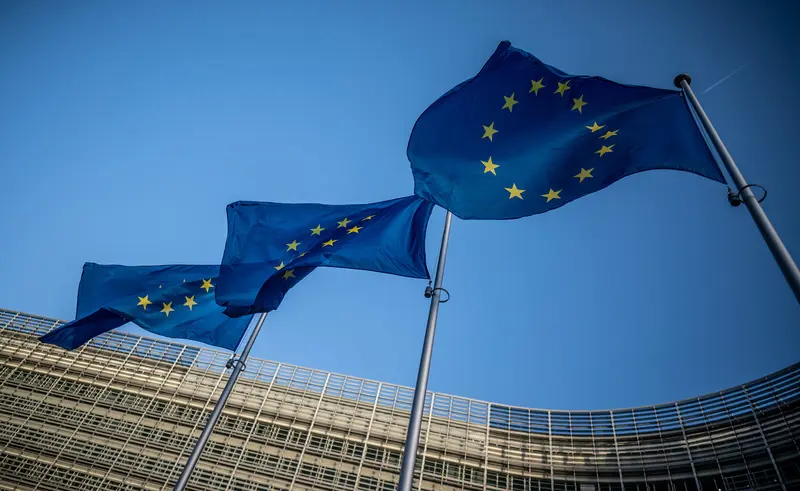 FILED - European flags are waving in front of the headquarters of the European Commission in Brussels. Two days before Britain's withdrawal from the European Union, the European Parliament also ratified the EU withdrawal agreement at a meeting in Brussels and finally sealed the brexit. Photo: Michael Kappeler/dpa