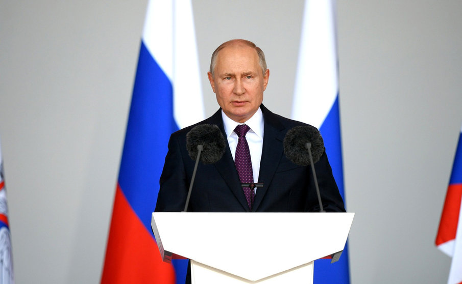 HANDOUT - 23 August 2021, Russia, Alabino: Russian President Vladimir Putin delivers a speech during the opening of the International Military Technical Forum Army-2021. Photo: -/Kremlin/dpa - ATTENTION: editorial use only and only if the credit mentioned above is referenced in full