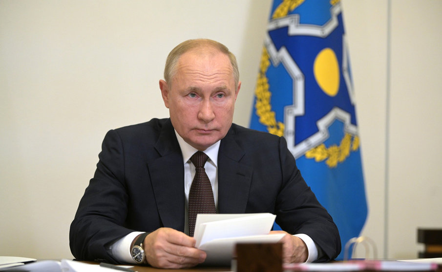 HANDOUT - 16 September 2021, Russia, Novo-Ogaryovo: Russian President Vladimir attends via video conference a meeting of the Collective Security Treaty Organization (CSTO). Photo: -/Kremlin/dpa - ATTENTION: editorial use only and only if the credit mentioned above is referenced in full
