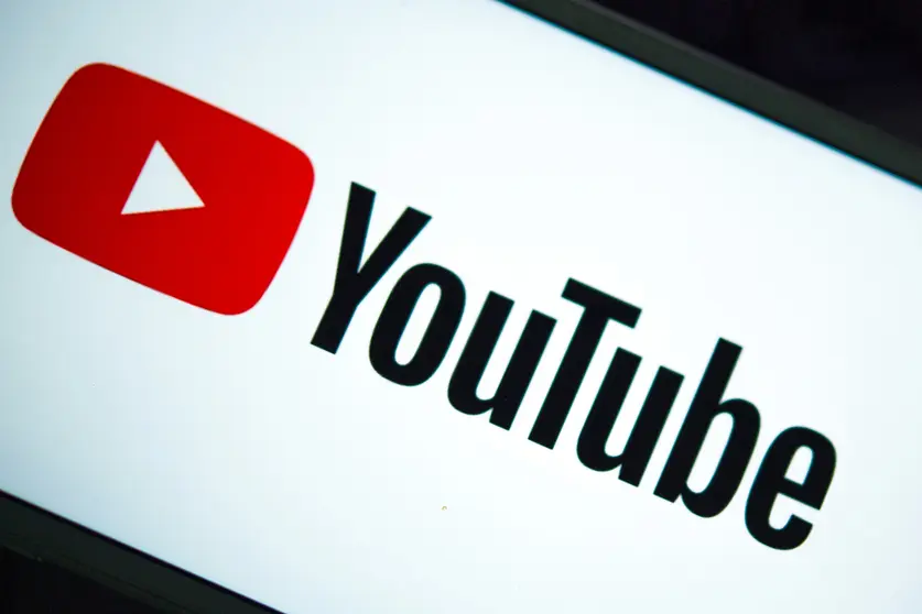 FILED - YouTube's logo Photo: Monika Skolimowska/dpa-Zentralbild/dpa