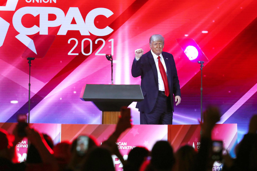 February 28, 2021, Orlando, Florida, USA: Spectators cheer wildly as former President Donald Trump finishes his speech during CPAC at the Hyatt Regency in Orlando, Florida on Sunday, February 28, 2021. (Credit Image: © TNS via ZUMA Wire Photo: Stephen M. Dowell/TNS via ZUMA Wire/dpa.