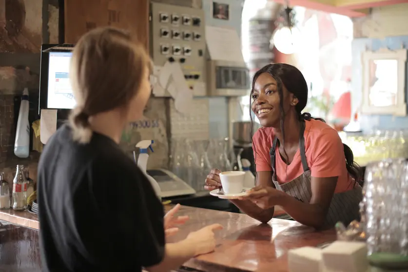 Bartender-by-Pexels